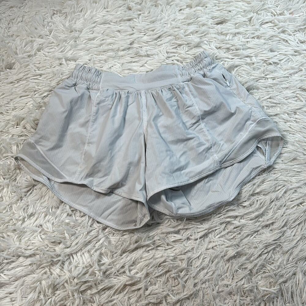 Lululemon Hotty Hot Short II *Long 4" White